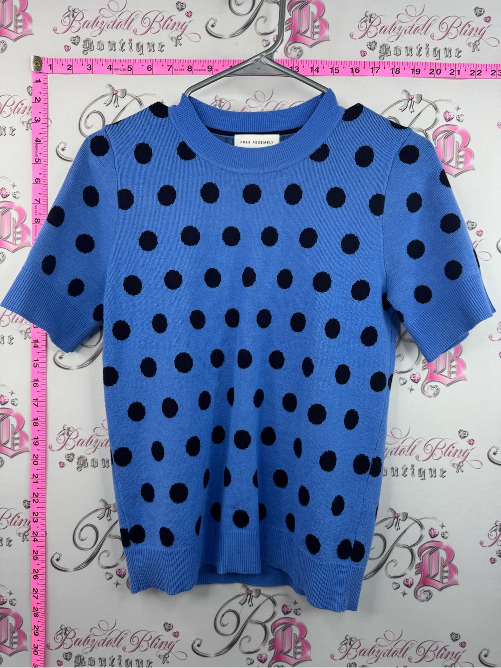Free Assembly shirt knit top dotted knitted Blue Polka Dot Short Sleeve Top